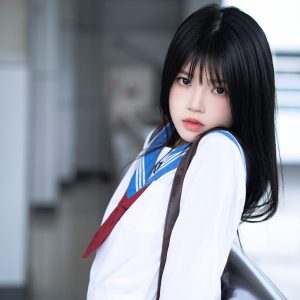 桜桃喵 – 地铁jk [33P-527MB]