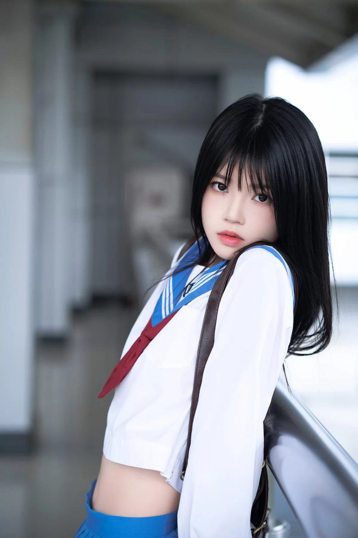 桜桃喵 – 地铁jk [33P-527MB]