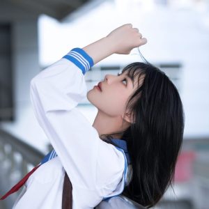 桜桃喵 – 地铁jk [33P-527MB]