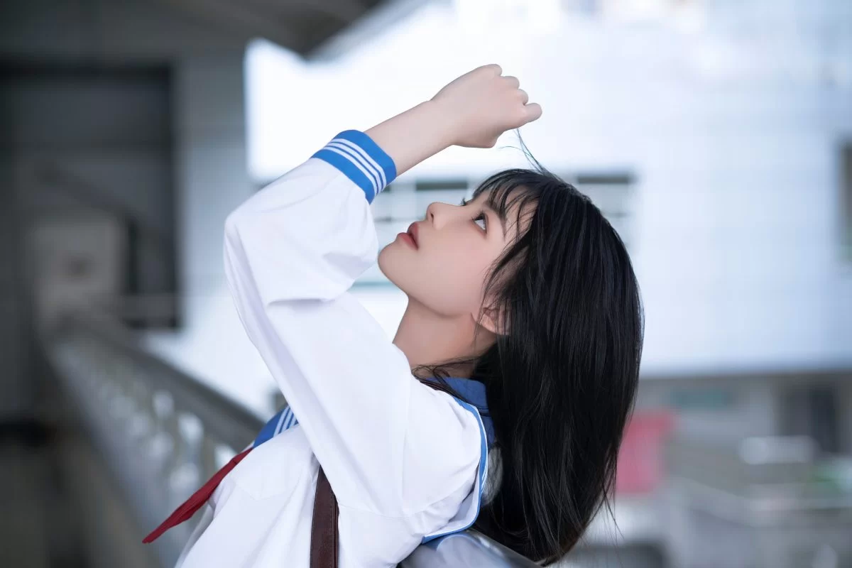 桜桃喵 – 地铁jk [33P-527MB]