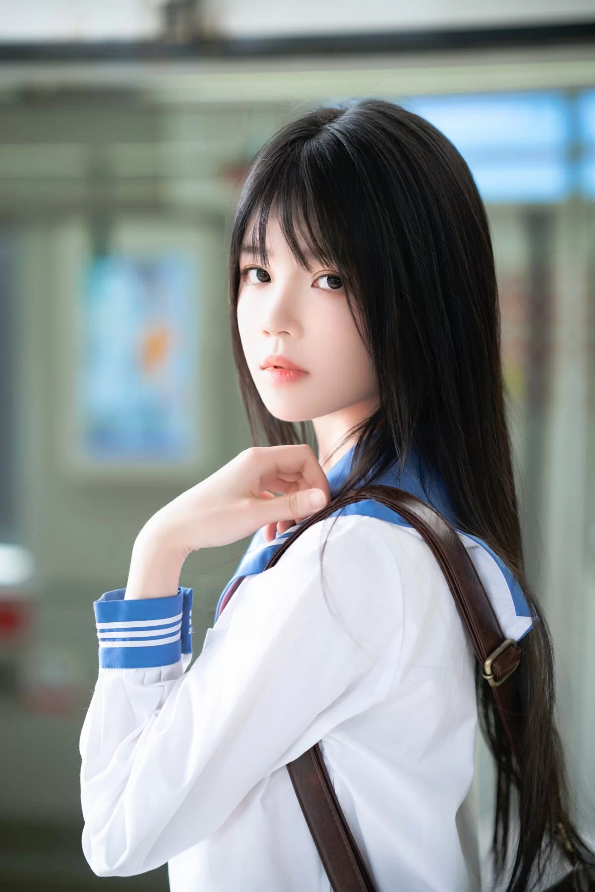 桜桃喵 – 地铁jk [33P-527MB]