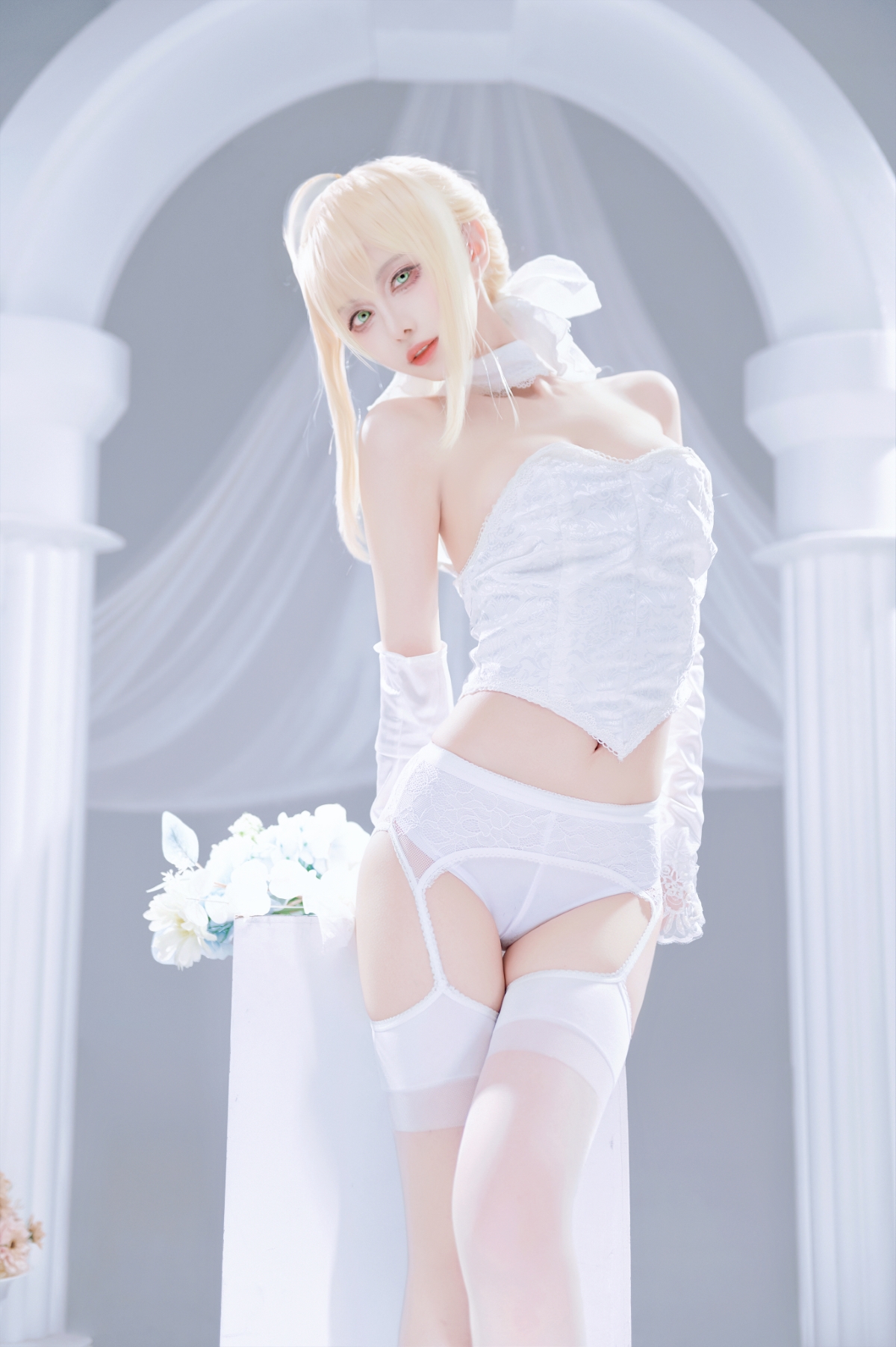 Shika小鹿鹿 – Saber花嫁 [22P-284MB]