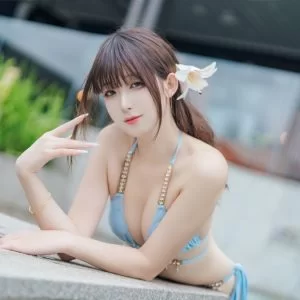 封疆疆v – 泳装捏 [12P-294MB]